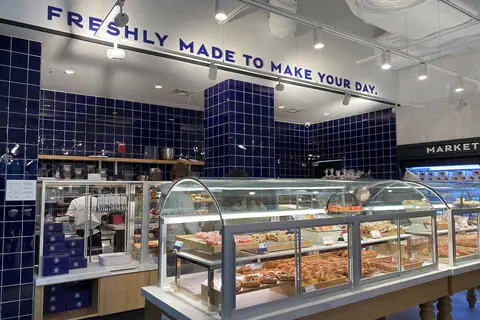 Shalom Hotel Bagels photo 2